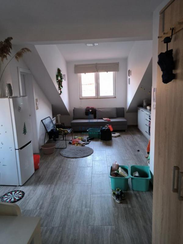 Stan na prodaju u Beogradu, Grocka, jednoiposoban, 38m2, cena 60000 evra