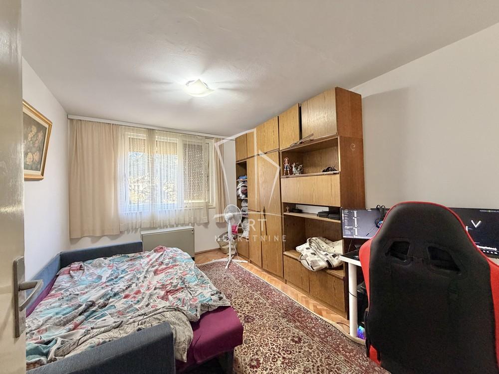 Stan na prodaju u Beogradu, Čukarica, jednoiposoban, 39m2, cena 95000 evra