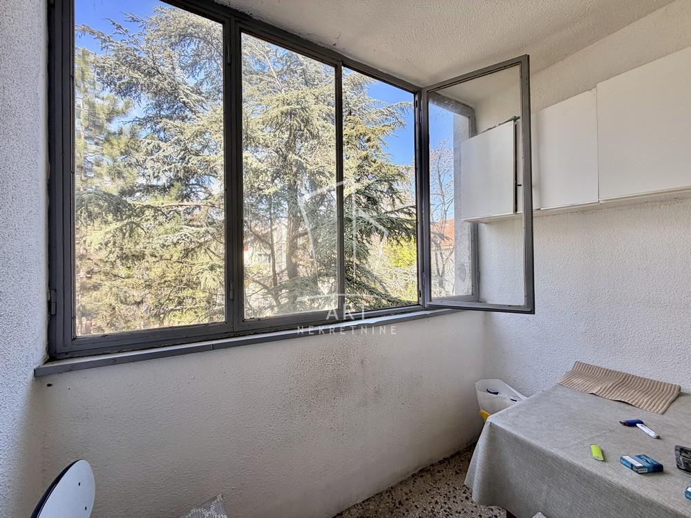 Stan na prodaju u Beogradu, Čukarica, jednoiposoban, 39m2, cena 95000 evra