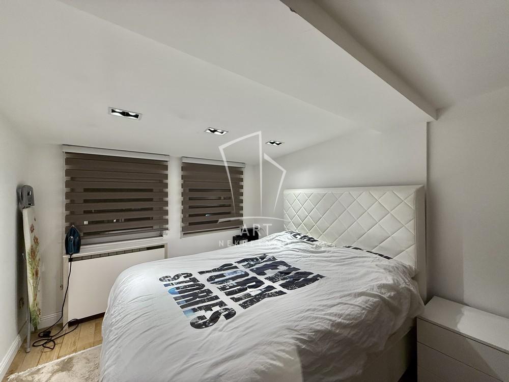 Stan na prodaju u Beogradu, Vračar, trosoban, 83m2, cena 399000 evra