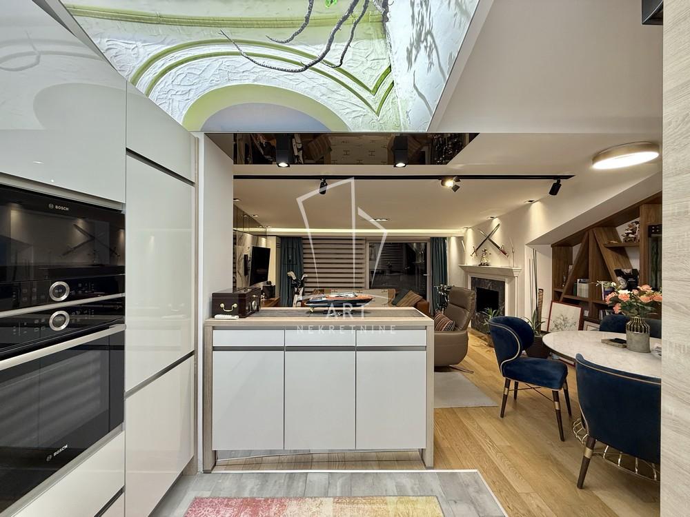 Stan na prodaju u Beogradu, Vračar, trosoban, 83m2, cena 399000 evra