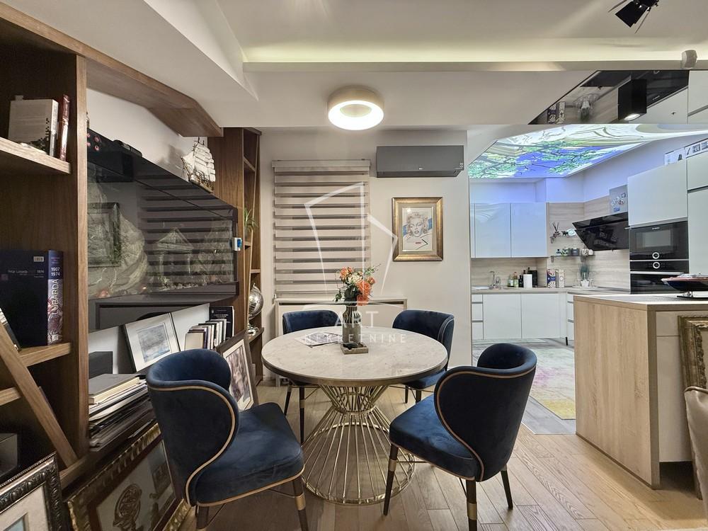 Stan na prodaju u Beogradu, Vračar, trosoban, 83m2, cena 399000 evra