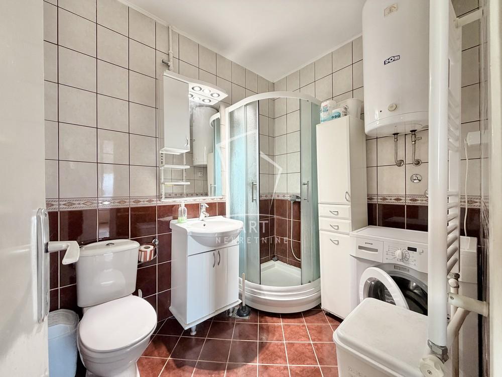 Stan na prodaju u Beogradu, Banovo brdo, dvosoban, 62m2, cena 185000 evra