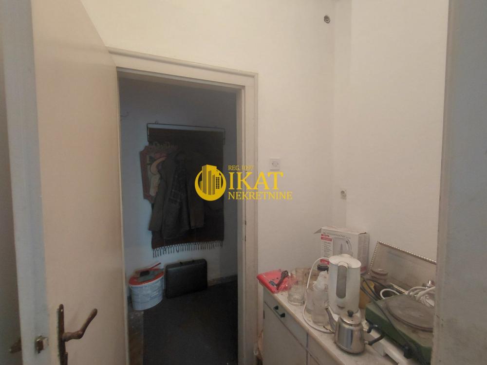 Stan na prodaju u Beogradu, Vračar, jednosoban, 30m2, cena 150000 evra