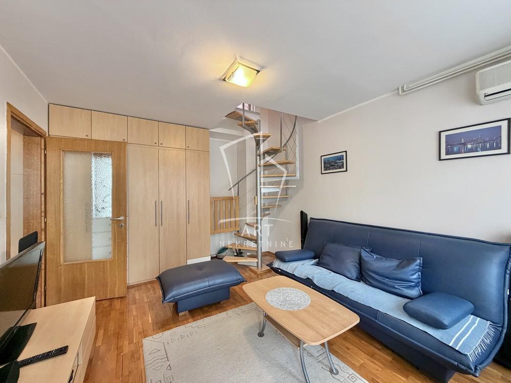 Stan na prodaju u Beogradu, Čukarica, dvosoban, 67m2, cena 179500 evra