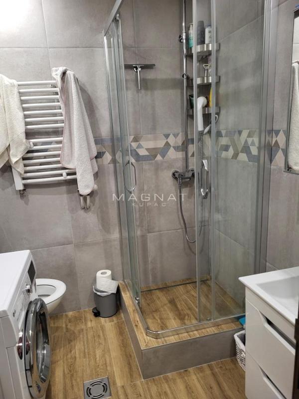 Stan na prodaju u Beogradu, Vukov spomenik, trosoban, 75m2, cena 295000 evra