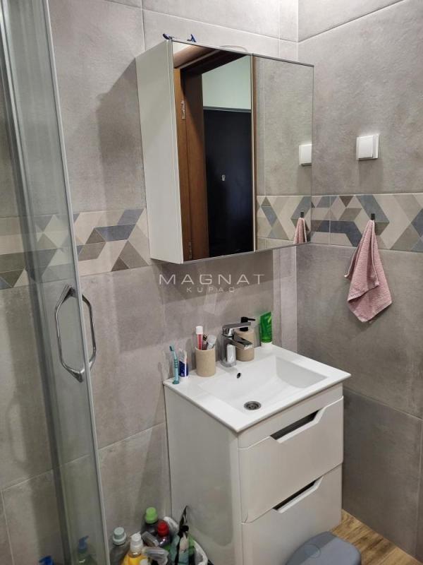 Stan na prodaju u Beogradu, Vukov spomenik, trosoban, 75m2, cena 295000 evra