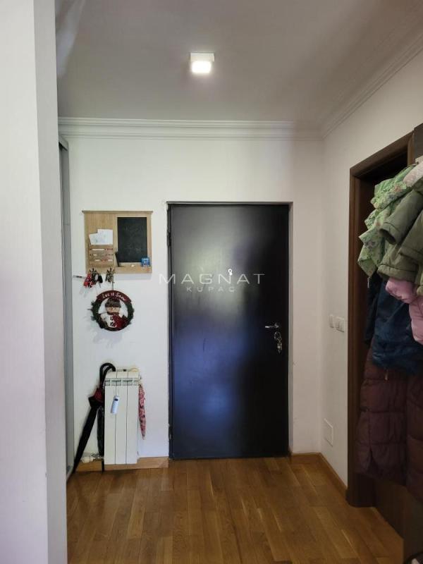 Stan na prodaju u Beogradu, Vukov spomenik, trosoban, 75m2, cena 295000 evra