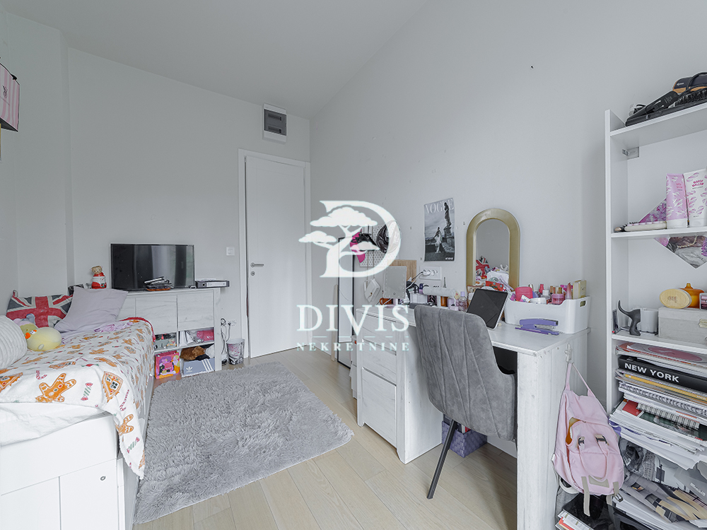 Stan na prodaju u Beogradu, Novi Beograd, 149m2, cena 548999 evra