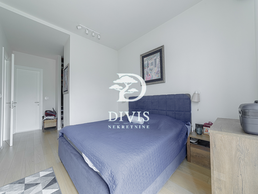 Stan na prodaju u Beogradu, Novi Beograd, 149m2, cena 548999 evra