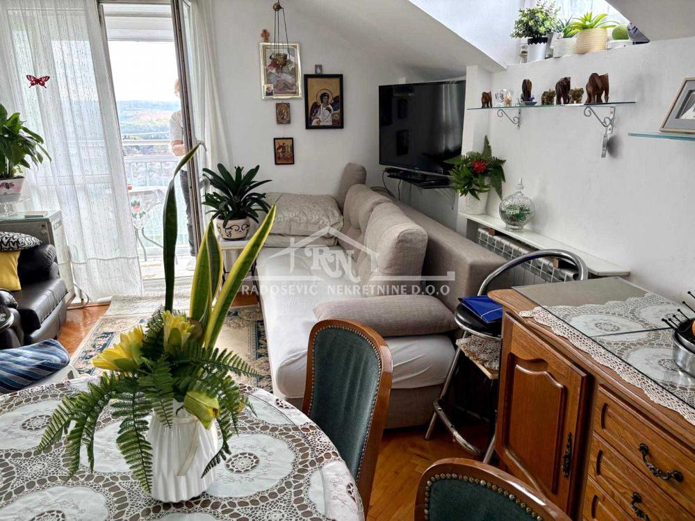 Stan na prodaju u Beogradu, Labudovo brdo, dvosoban, 55m2, cena 139000 evra