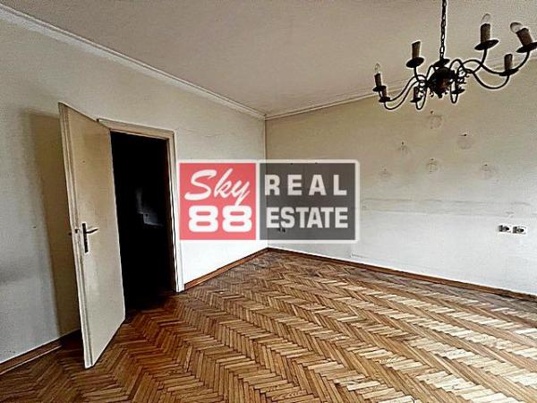 Stan na prodaju u Beogradu, Vračar, trosoban, 117m2, cena 420000 evra