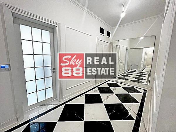 Stan na prodaju u Beogradu, Palilula, cetvorosoban, 129m2, cena 800000 evra