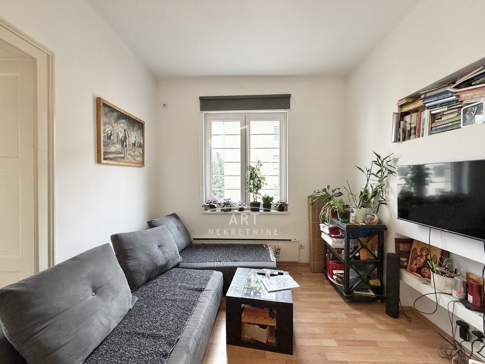 Stan na prodaju u Beogradu, Palilula, trosoban, 60m2, cena 295000 evra