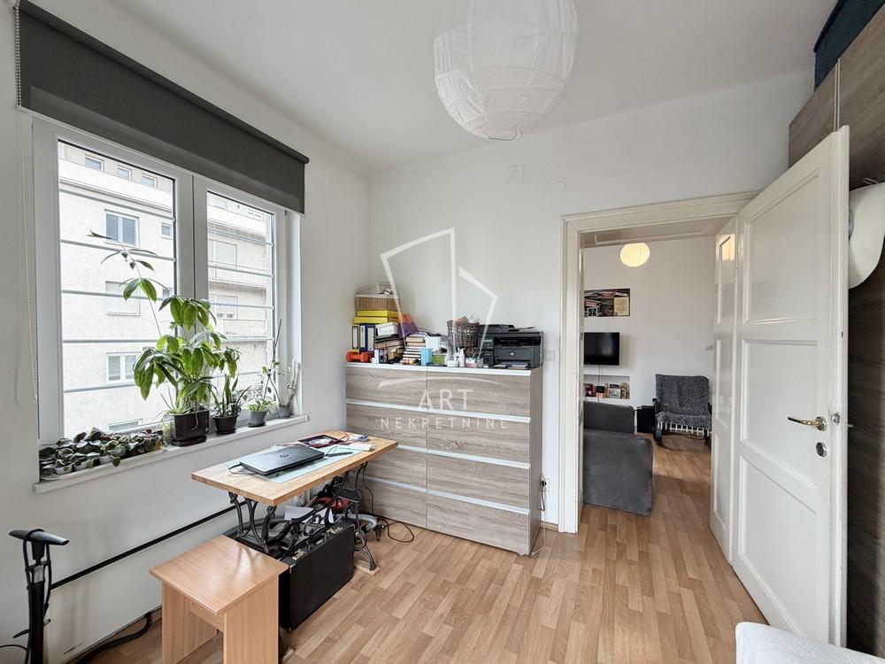 Stan na prodaju u Beogradu, Palilula, trosoban, 60m2, cena 295000 evra