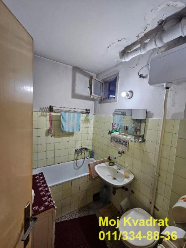 Stan na prodaju u Beogradu, Krnjača, dvosoban, 61m2, cena 168800 evra