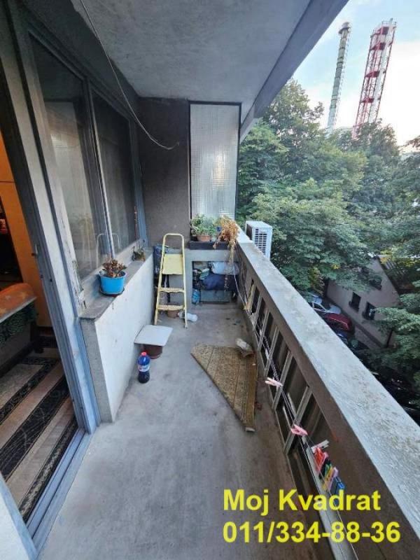 Stan na prodaju u Beogradu, Krnjača, dvosoban, 61m2, cena 168800 evra