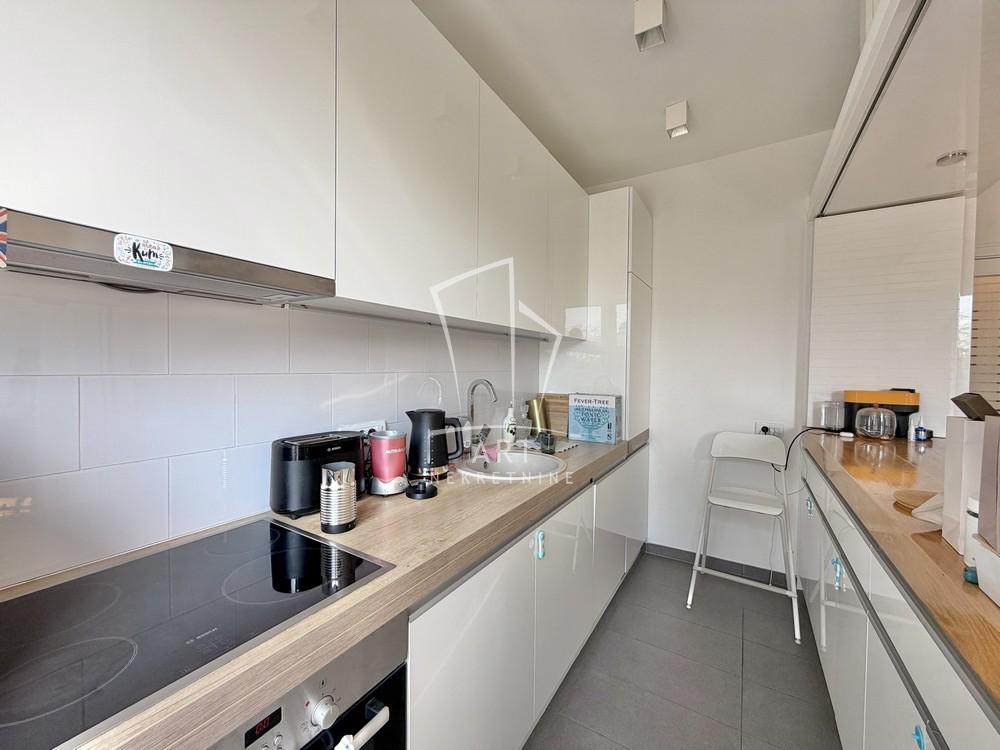 Stan na prodaju u Beogradu, Vračar (Hram), dvosoban, 63m2, cena 445000 evra