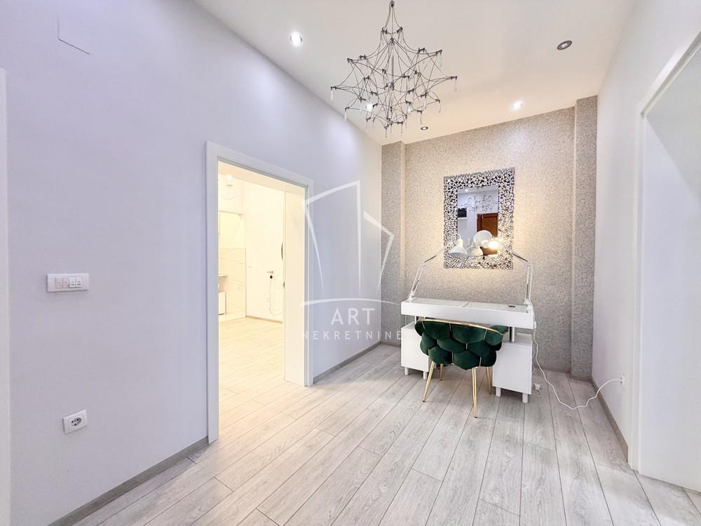 Stan na prodaju u Beogradu, Palilula, jednoiposoban, 47m2, cena 230000 evra