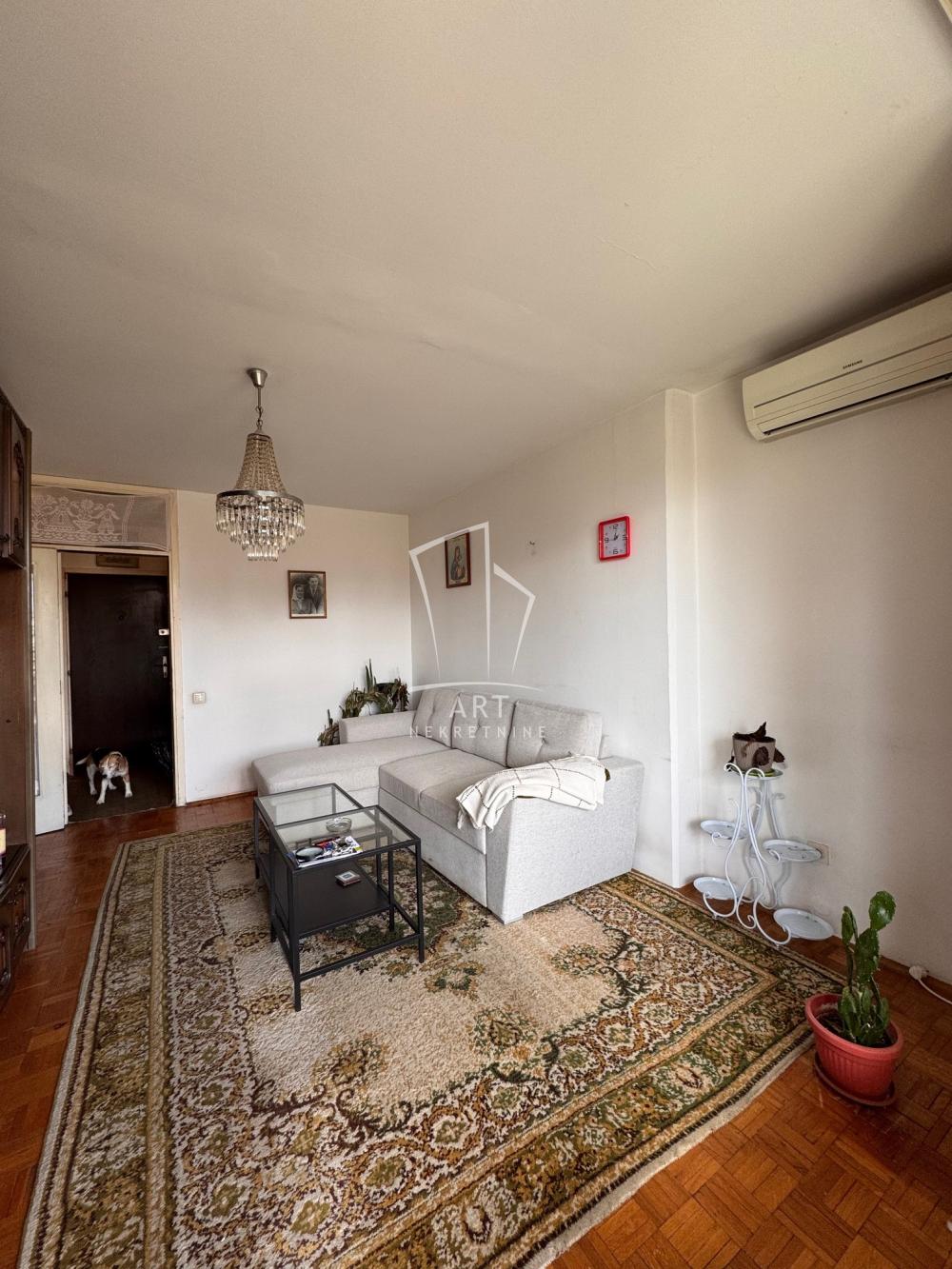 Stan na prodaju u Beogradu, Čukarica, jednosoban, 59m2, cena 186000 evra