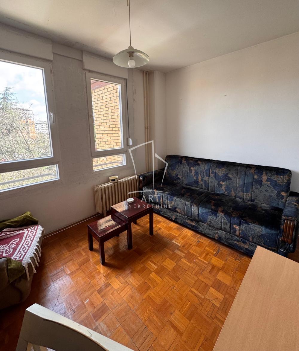 Stan na prodaju u Beogradu, Čukarica, jednosoban, 59m2, cena 186000 evra