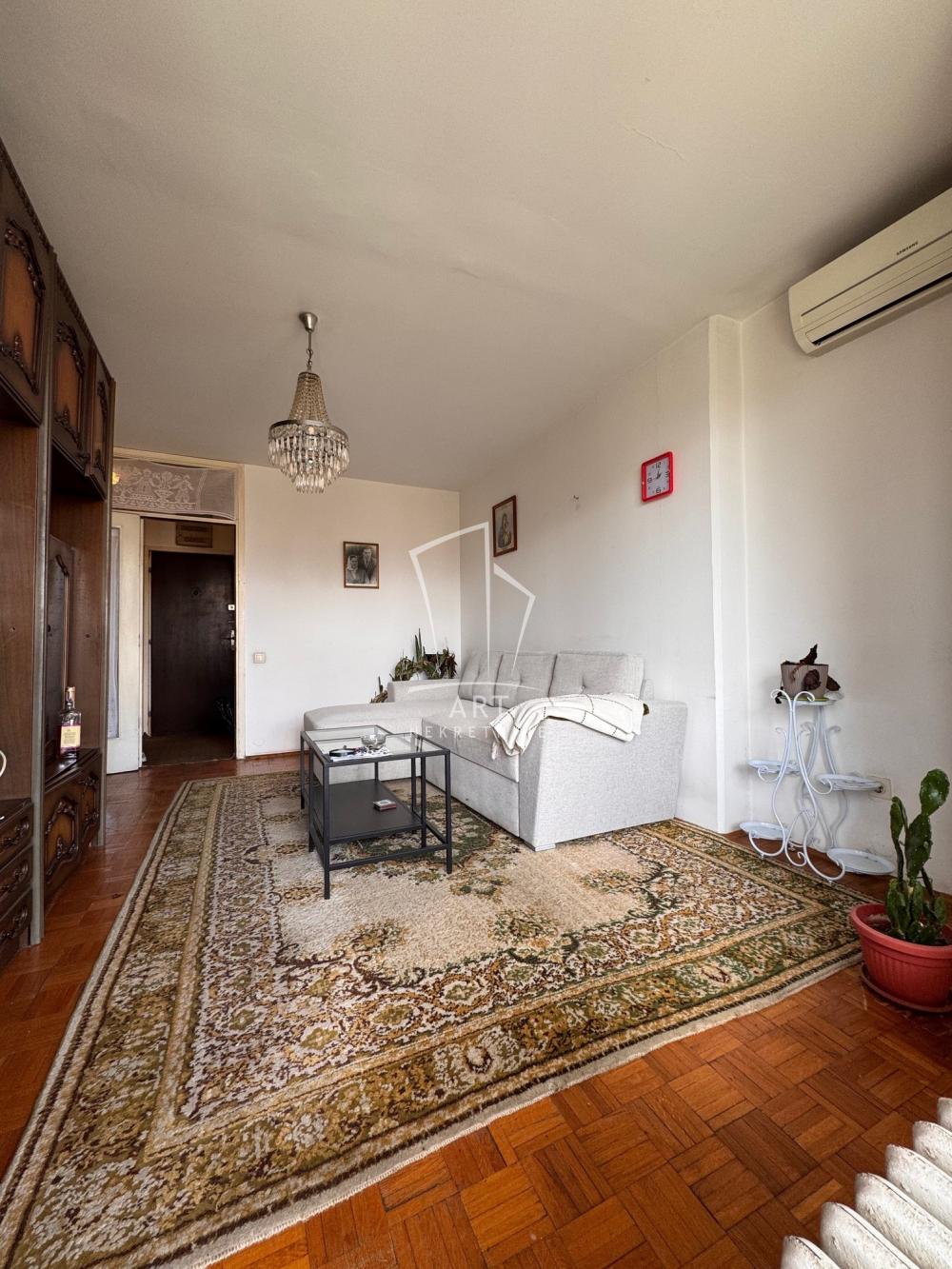 Stan na prodaju u Beogradu, Čukarica, jednosoban, 59m2, cena 186000 evra