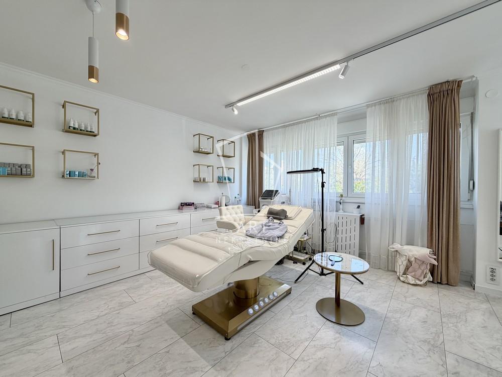 Stan na prodaju u Beogradu, Kalenić pijaca, dvosoban, 53m2, cena 235000 evra