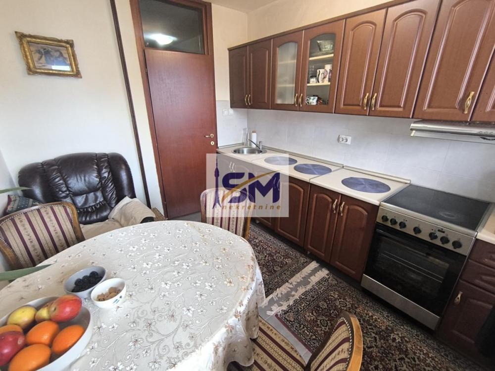 Stan na prodaju u Beogradu, Bele Vode, jednosoban, 37m2, cena 98000 evra