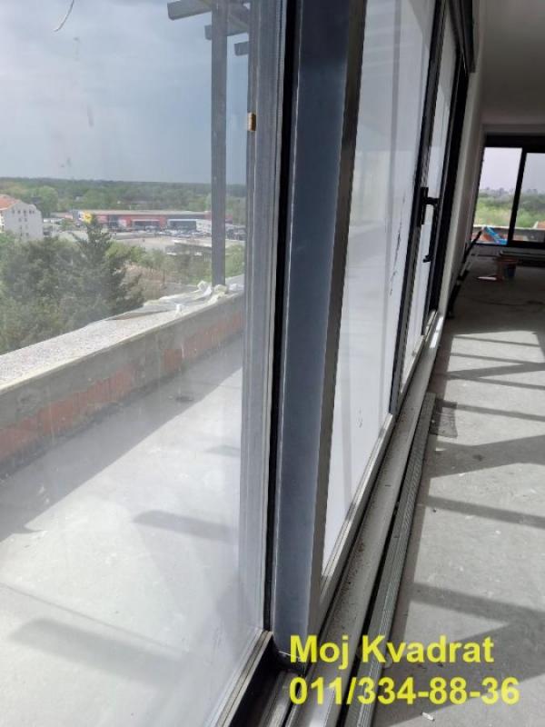 Stan na prodaju u Beogradu, Banovo brdo, cetvorosoban, 133m2, cena 512590 evra