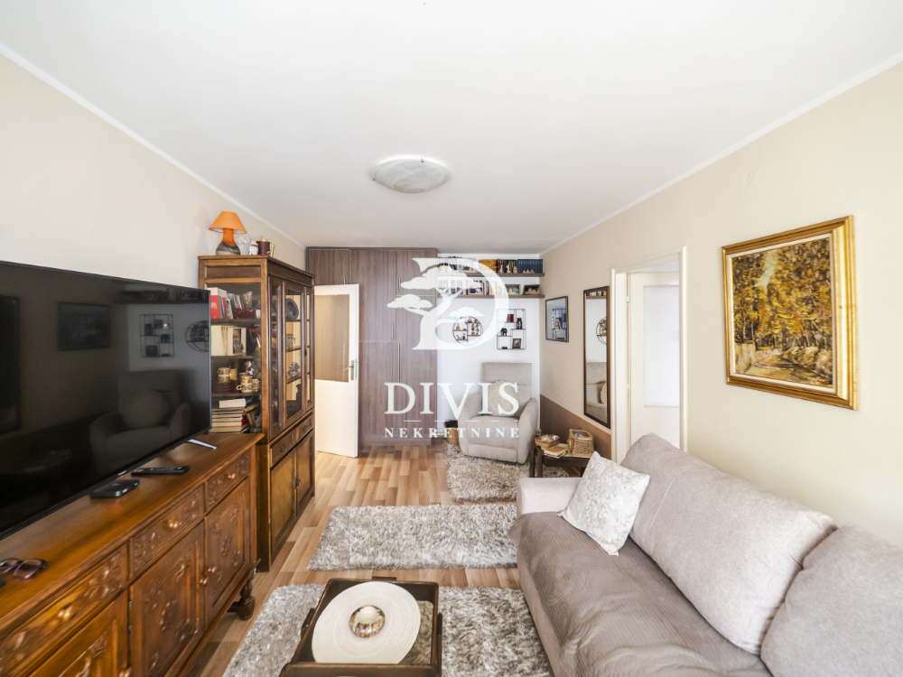 Stan na prodaju u Beogradu, Zvezdara, dvoiposoban, 62m2, cena 199000 evra