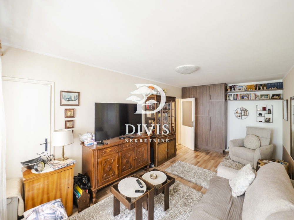 Stan na prodaju u Beogradu, Zvezdara, dvoiposoban, 62m2, cena 199000 evra