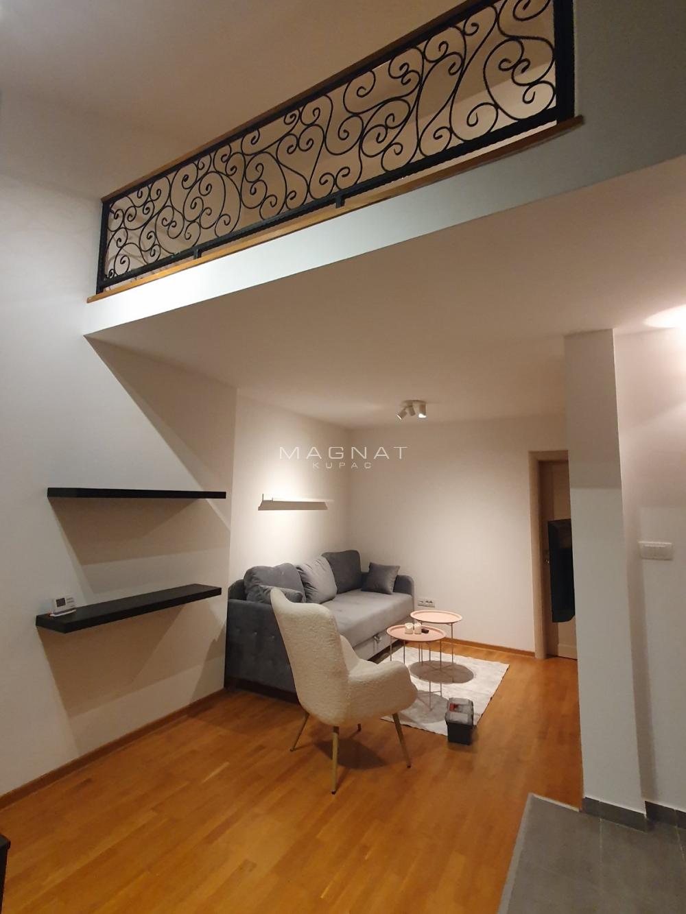 Stan na prodaju u Beogradu, Stari grad, trosoban, 58m2, cena 290000 evra