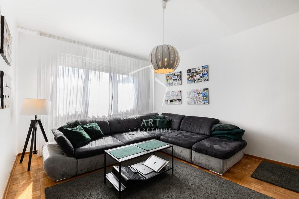 Stan na prodaju u Beogradu, Meandri, dvosoban, 58m2, cena 185000 evra