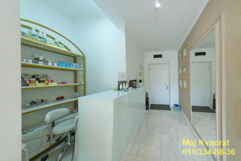 Stan na prodaju u Beogradu, Kalenić pijaca, dvosoban, 53m2, cena 235000 evra