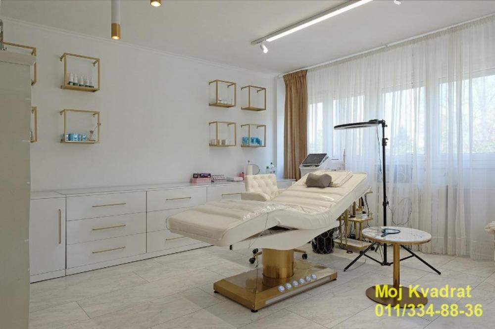 Stan na prodaju u Beogradu, Kalenić pijaca, dvosoban, 53m2, cena 235000 evra