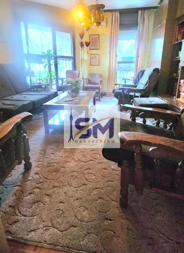 Stan na prodaju u Beogradu, Vidikovac, cetvorosoban, 92m2, cena 220000 evra