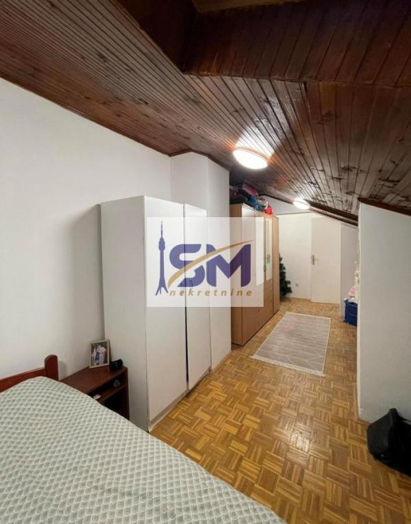 Stan na prodaju u Beogradu, Petlovo brdo, dvoiposoban, 49m2, cena 104000 evra