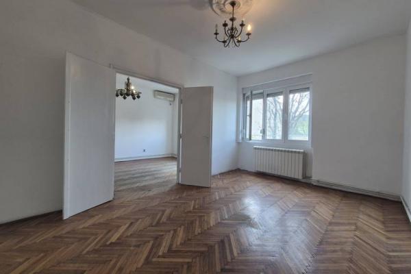 Stan na prodaju u Beogradu, Skadarlija, dvosoban, 59m2, cena 279000 evra