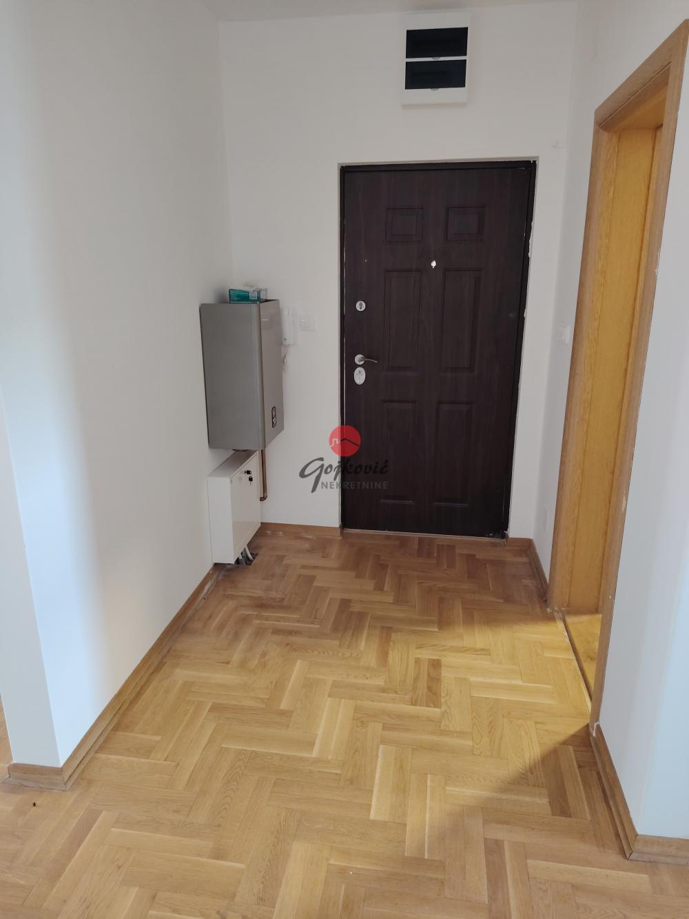 Glavna slika oglasa 272276