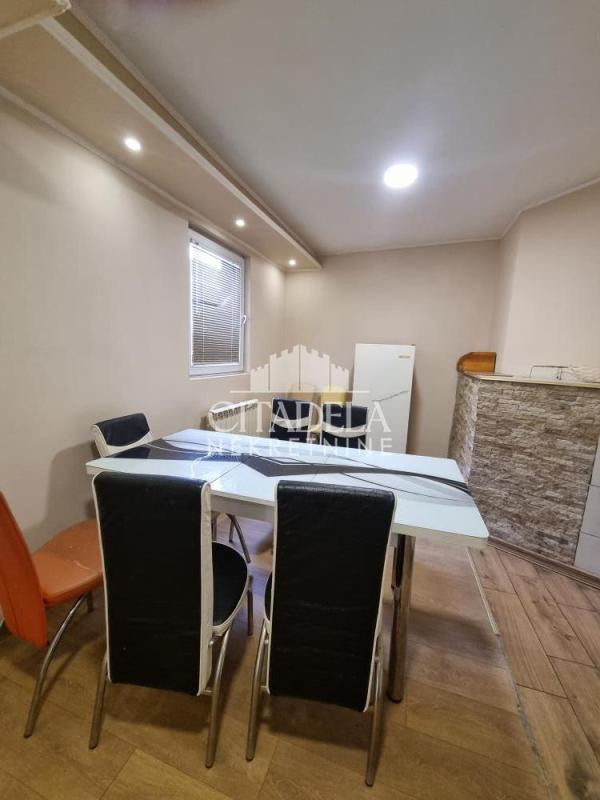 Stan na prodaju u Beogradu, Čukarica, trosoban, 73m2, cena 167500 evra