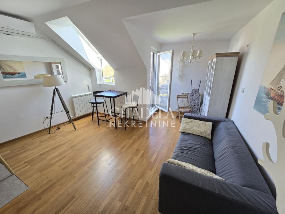 Glavna slika oglasa 272278