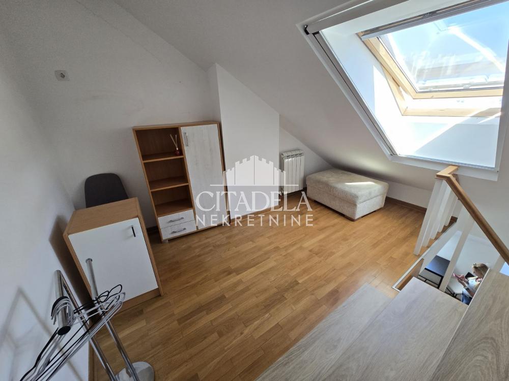 Stan na prodaju u Beogradu, Crveni Krst, jednoiposoban, 29m2, cena 135000 evra