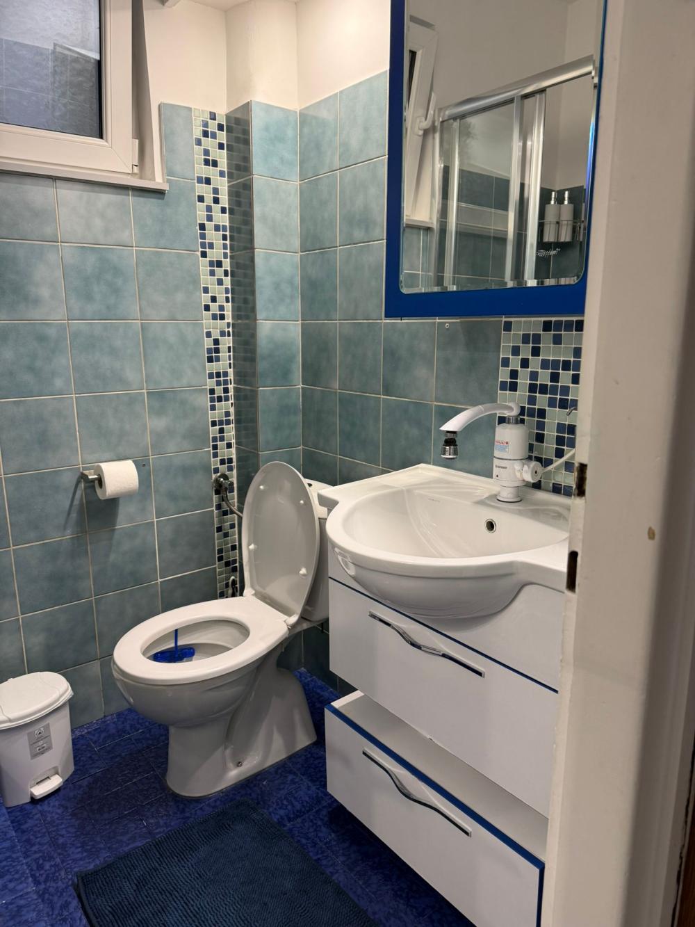 Stan na prodaju u Beogradu, Karaburma, dvosoban, 49m2, cena 149000 evra