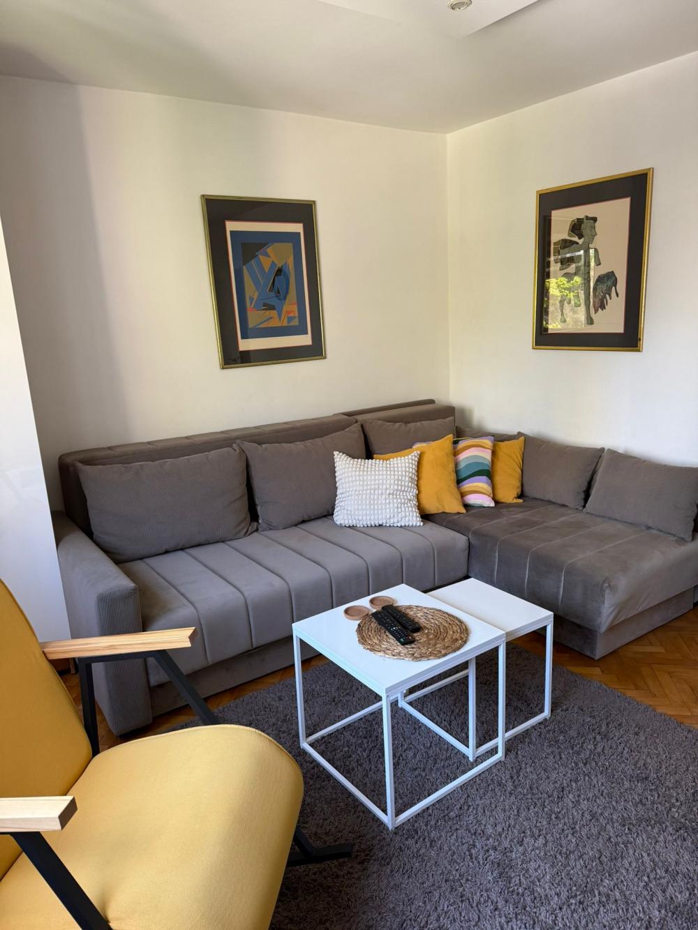 Stan na prodaju u Beogradu, Karaburma, dvosoban, 49m2, cena 149000 evra