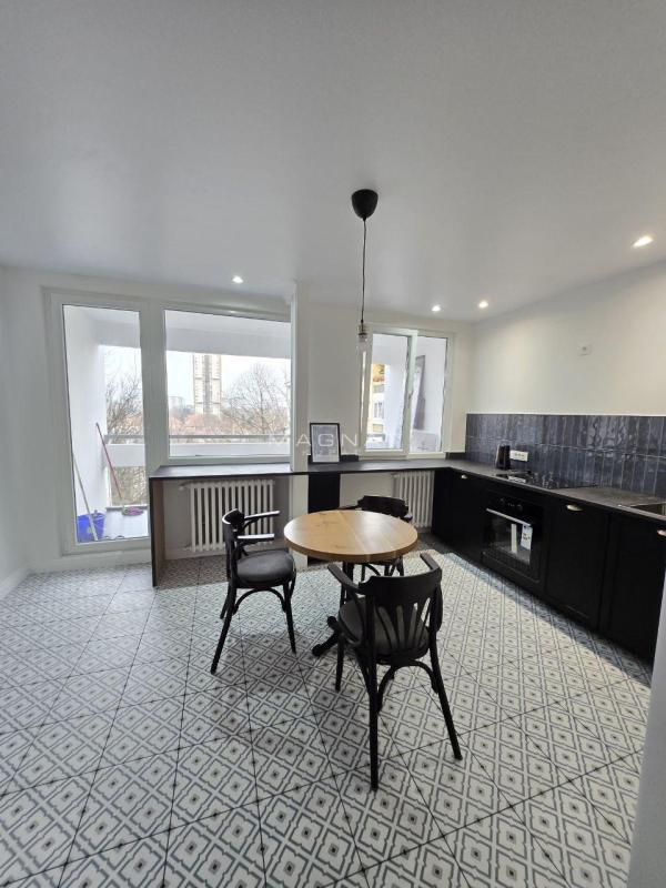 Stan na prodaju u Beogradu, Save Kovačevića, dvosoban, 68m2, cena 195000 evra