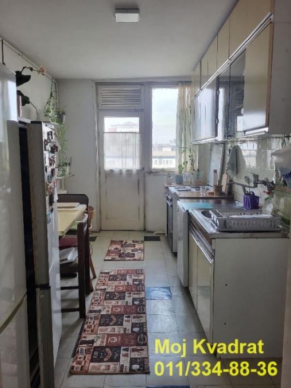 Stan na prodaju u Beogradu, Fontana, dvosoban, 77m2, cena 220000 evra