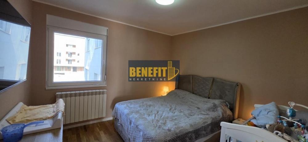 Stan na prodaju u Beogradu, Mirijevo, trosoban, 69m2, cena 208000 evra