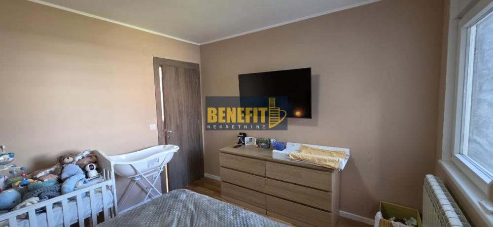 Stan na prodaju u Beogradu, Mirijevo, trosoban, 69m2, cena 208000 evra