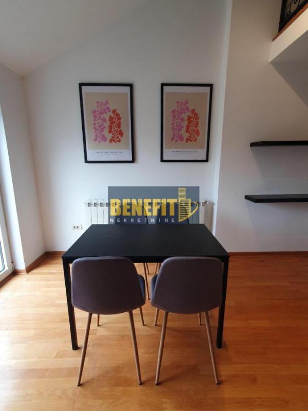 Stan na prodaju u Beogradu, Beograd (centar), trosoban, 58m2, cena 285000 evra