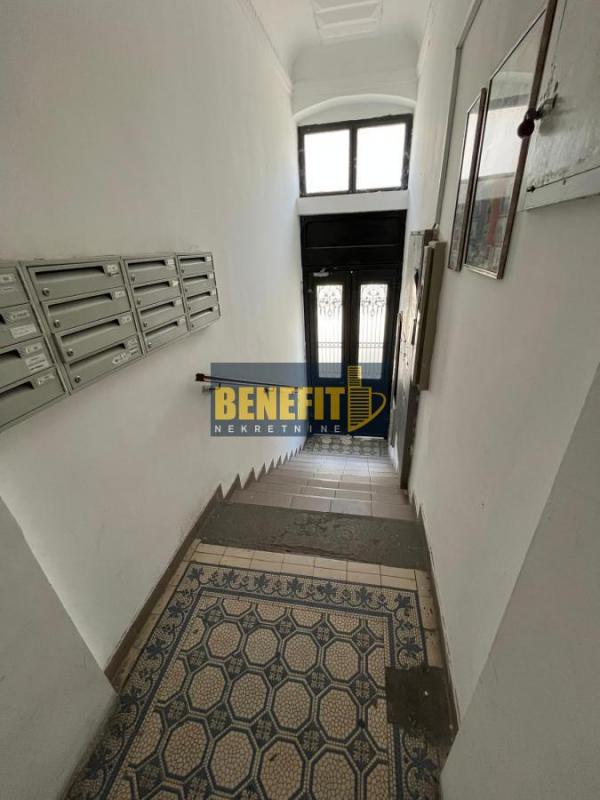 Stan na prodaju u Beogradu, Beograd (centar), trosoban, 58m2, cena 285000 evra